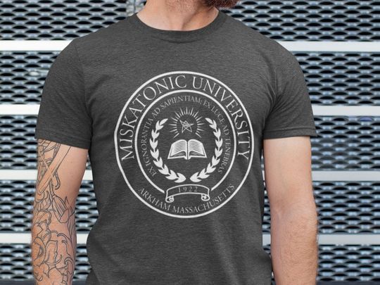 Discover Mens Miskatonic University T Shirt |Cthulhu | Lovecraft | Mythos | Arkham Horror | Eldritch