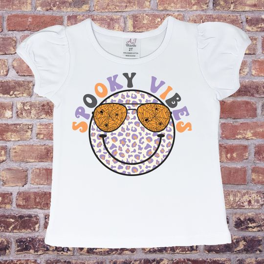 Discover Spooky Vibes Smiley Face Shirt, Halloween Top, Leopard Smiley Beggars night Shirt for Girls, Halloween Shirt, Gift for Daughter, Happy Face
