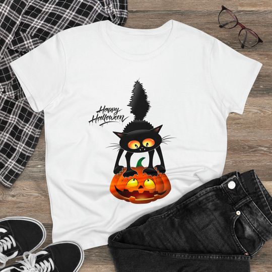 Discover Funny Halloween Cat Ladies Tee