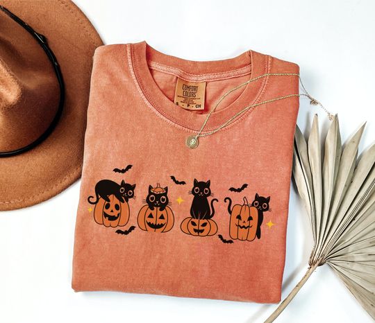 Discover Vintage Halloween shirt, cat halloween shirt, spooky season shirt, fall gift, cat lovers shirt