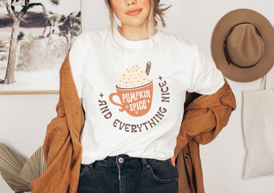 Discover Autumn T-shirt with Pumpkin Spice Design - Cozy Apparel