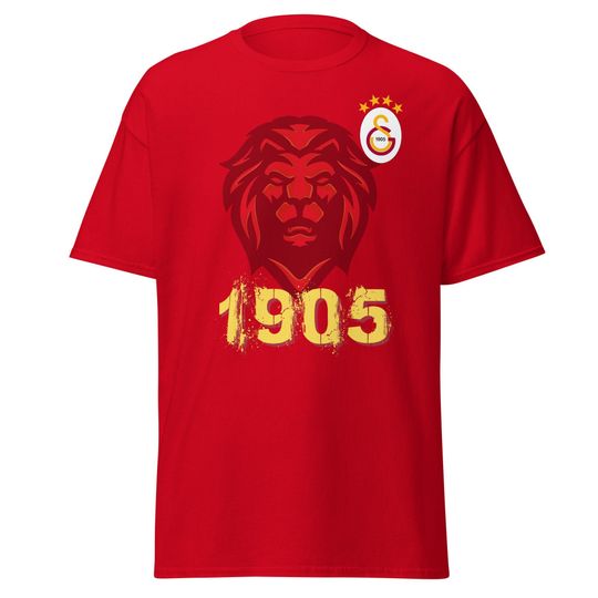 Discover Lion Head Graphic Tee - Unique Soccer Fan Shirt