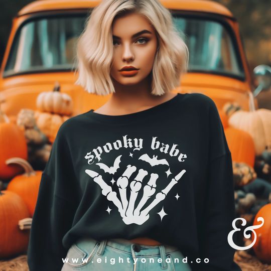 Discover Spooky Babe Goth Clothing Sweatshirt