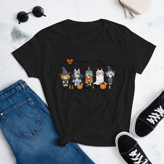 Discover Cute BlueyDad Halloween t-shirt