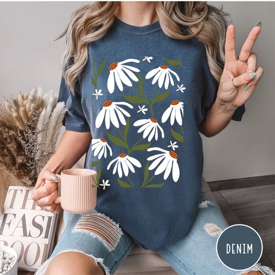 Discover Oversized Daisy Shirt for Women, Wildflower t Shirt, Flowers Shirt, Pressed Flowers