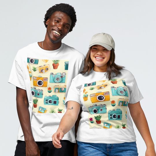 Discover Camera Nostalgic Vibes cute Classic T-Shirt