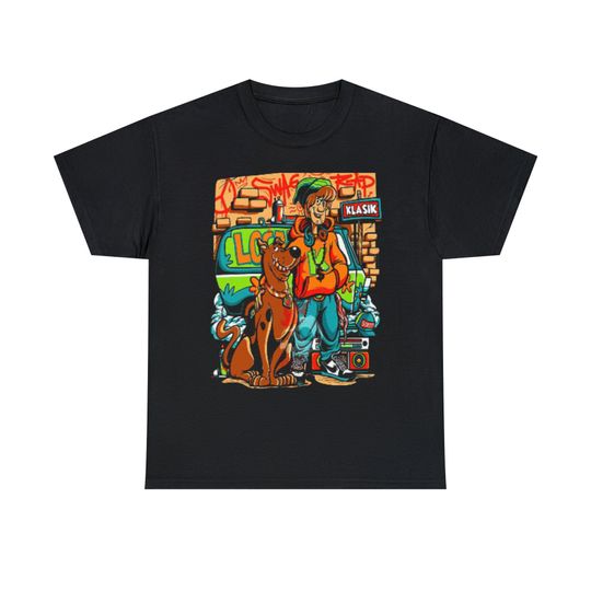 Discover Scooby Doo graphic tee