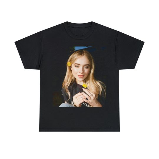 Discover Sabrina Carpenter Graphic T-shirt