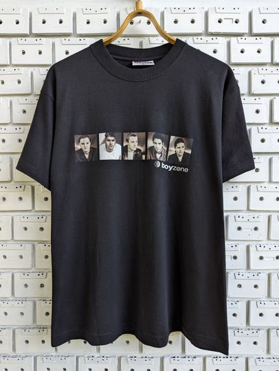 Discover Vintage 1999 Boyzone T-Shirt Ronan Keating Dance Pop Rock Boy Band