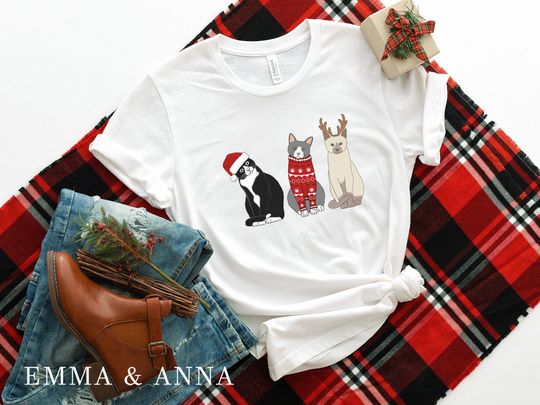Discover Funny Christmas Cat Shirt for Cat Lovers