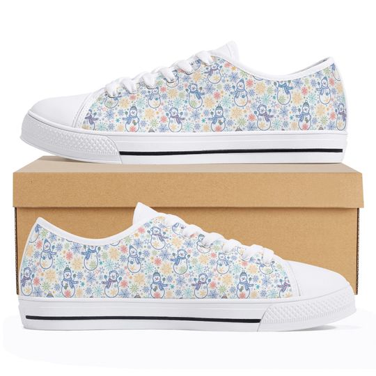 Discover Christmas Snowman Women's Low Top Sneakers