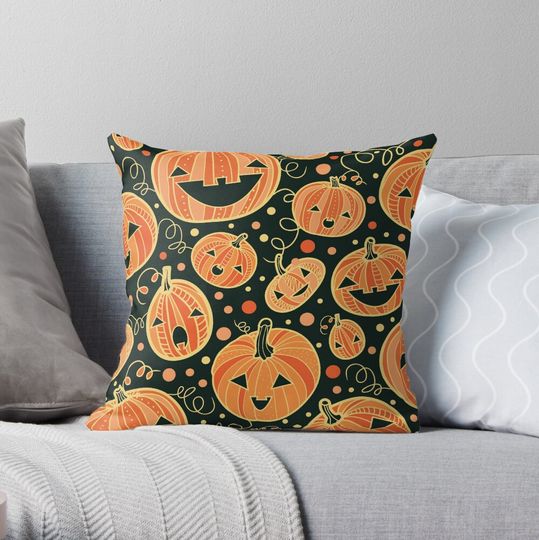 Discover Fun Halloween pumpkins pattern Throw Pillow