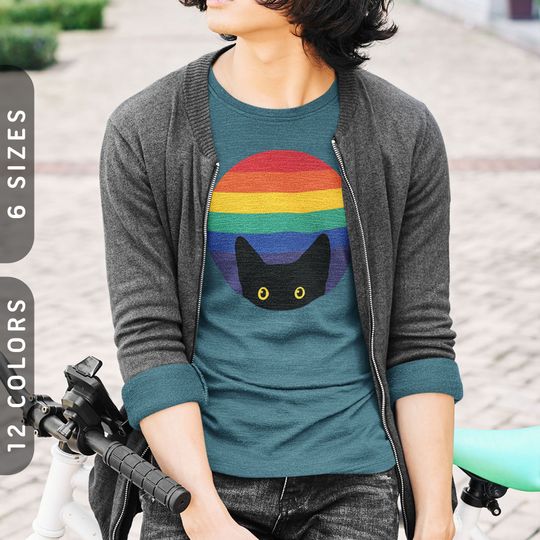 Discover Peeking Cat in Rainbow Long T-Shirt