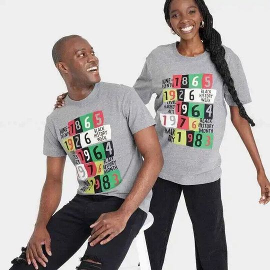Discover Juneteenth Black History Adult Dates Short Sleeve T-Shirt