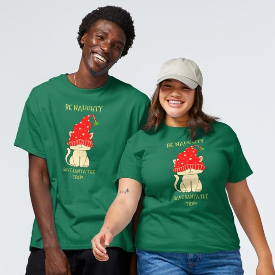 Discover Be naughty save Santa the trip - Funny Cute Cat Christmas Gift Classic T-Shirt