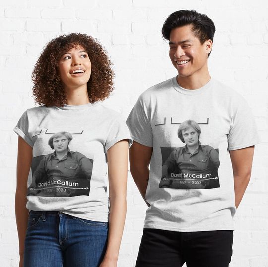 Discover RIP David McCallum  Classic T-Shirt