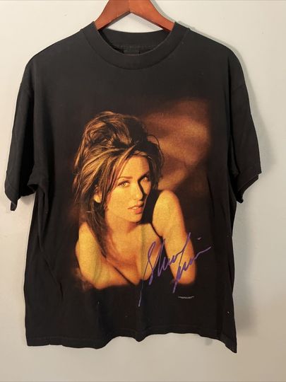 Discover Vintage 1998 PolyGram Shania Twain T-Shirt