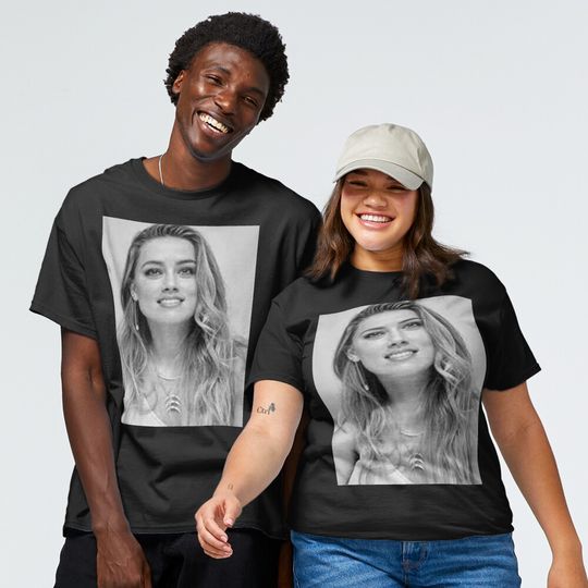 Discover Amber Heard - Black and White Classic T-Shirt