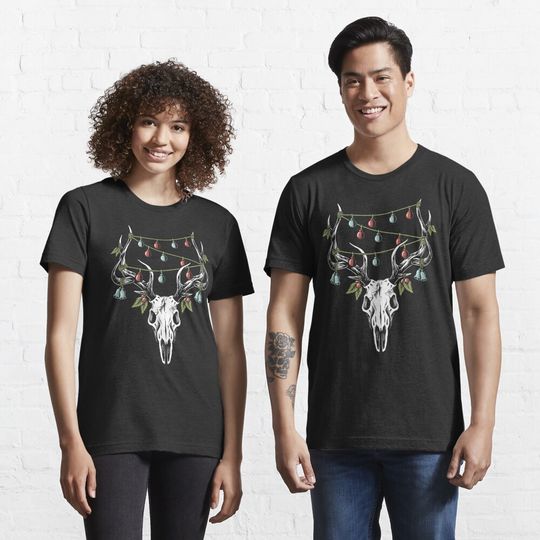 Discover Christmas Reindeer Skull Decorations Essential T-Shirt