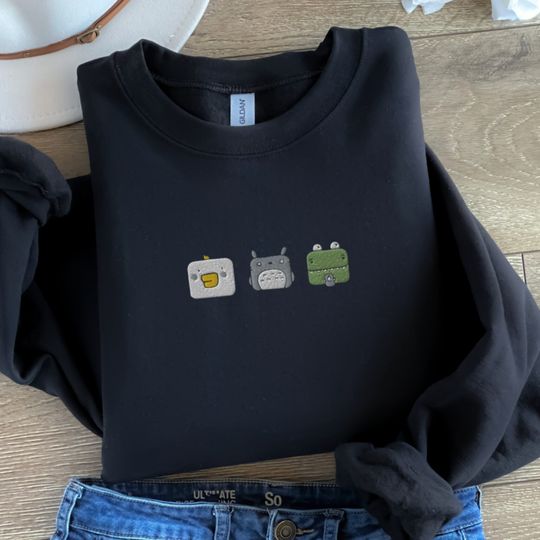 Discover Embroidered Cube Animal Sweatshirt, funny sweatshirt, funny shirt,  bird cat crocodile sweatshirt
