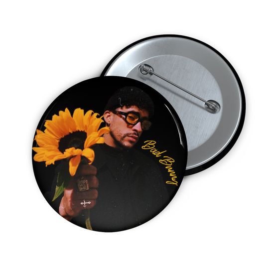 Discover Bad Bunny Pin Button