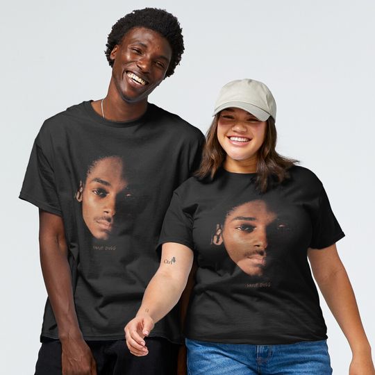 Discover Snoop Dogg Classic T-Shirt