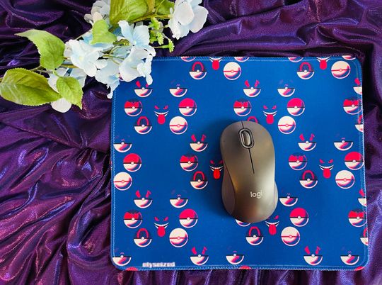 Discover PKM // Gengar Mouse Pad