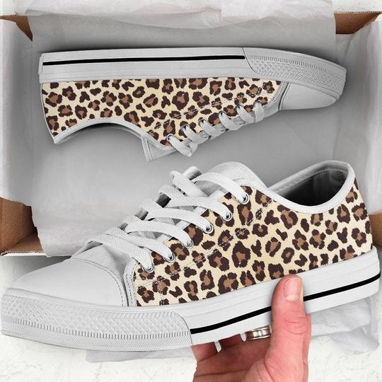 Discover Leopard Women's Low Top Sneakers