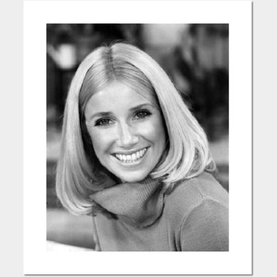 Discover Suzanne Somers Poster