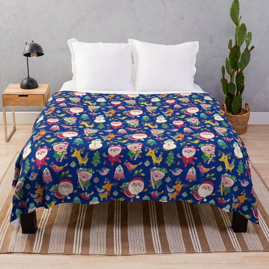 Discover santa and his friends Throw Blanket