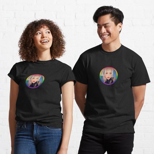 Discover DREAMCATCHER - Siyeon - pride - kpop  Classic T-Shirt
