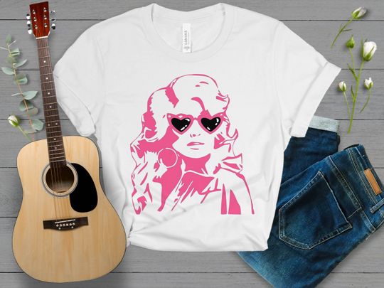 Discover Girls Dolly Parton T-Shirt