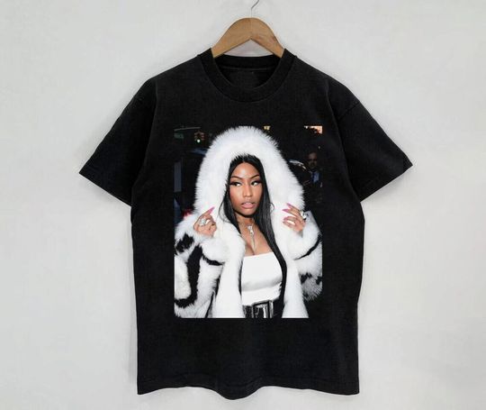 Discover Nicki Minaj World Tour Country Music Gift Men Women T-Shirt