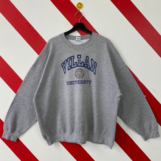Discover Vintage Villanova University Sweatshirt