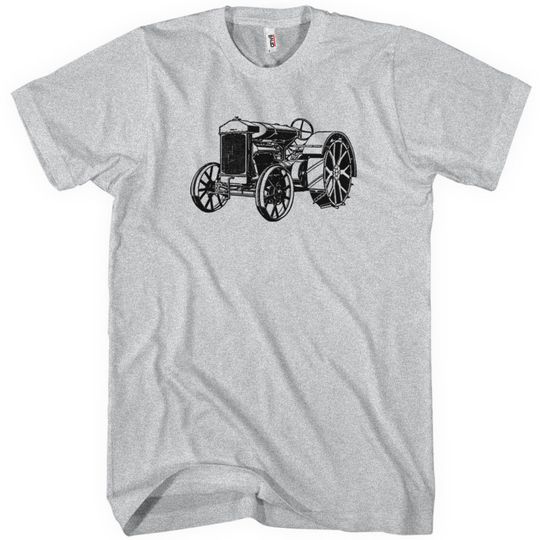 Discover Tractor V1 T-shirt Farming Shirt, Farmer Shirt, Farm Equipment, Vintage Shirt, Tractor Art