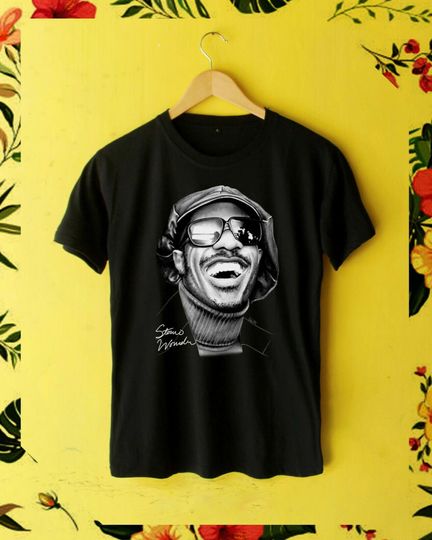 Discover Vintage STEVIE WONDER BERKELEY 73 T-Shirt