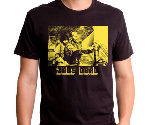 Discover Pulp Fiction Zed's Dead T-Shirt
