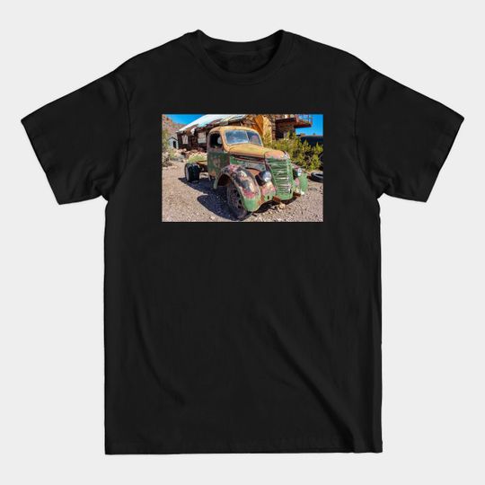 Discover International Truck - International Trucks - T-Shirt