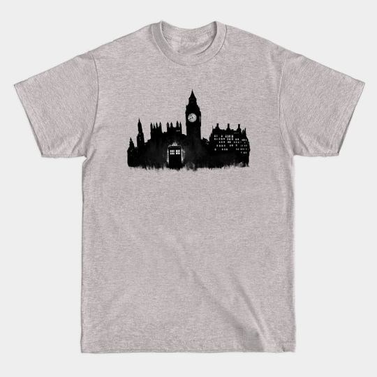Discover Police Box in London - The Doctor - T-Shirt
