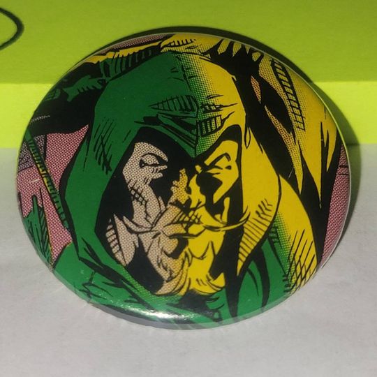 Discover Comic Book 1.5 Button// Green Arrow