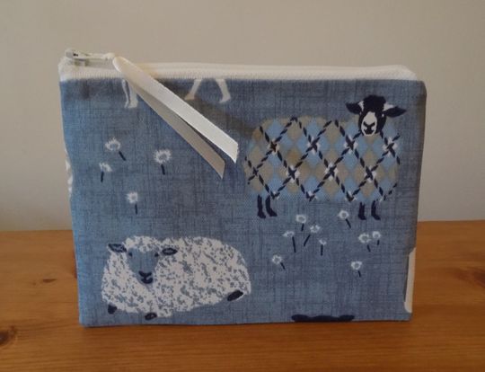 Discover Sheep Fabric Storage Pouch, Small Make Up Bag Case, Animal Cosmetics Bag, Children's Zipper Pouch, Coin Purse, Cotton Canvas Fabric, Gift