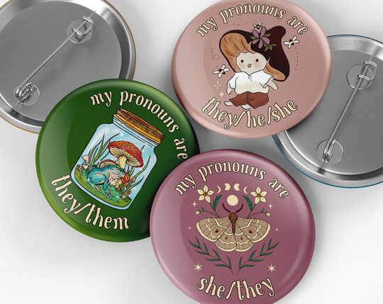 Discover Custom Pronoun Button Badge - Cottagecore Design