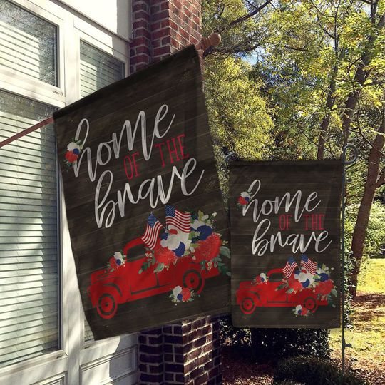 Discover Welcome House Flag