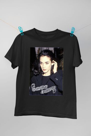 Discover Winona Ryder Vintage Style Fan Art Shirt