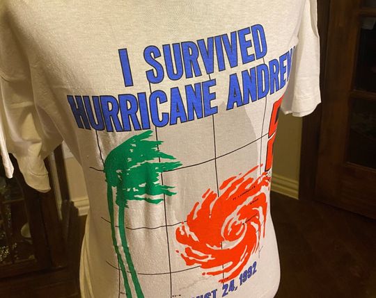Discover VTG 90s I survived Hurricane ANdrew natural disaster survivor t shirt