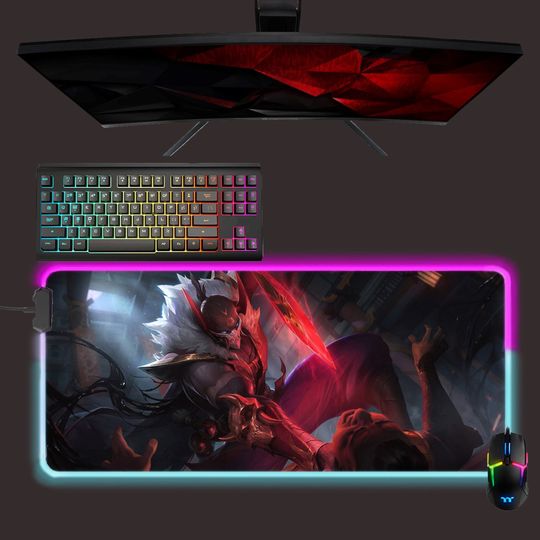 Discover Pyke LED RGB mouse pads