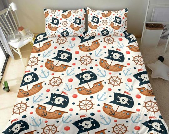 Discover Pirate Bedding Set