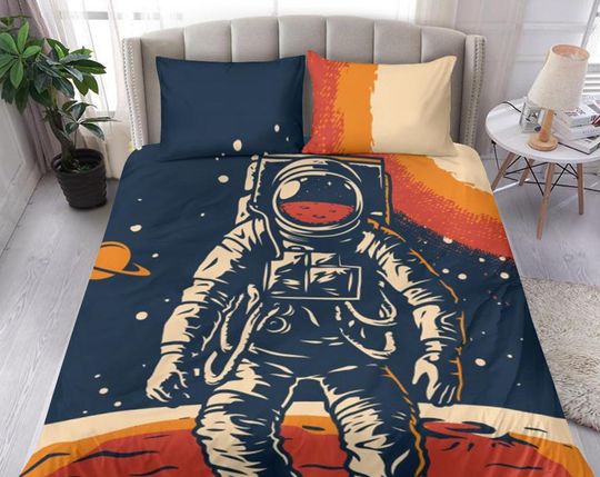 Discover Astronaut Bedding Set