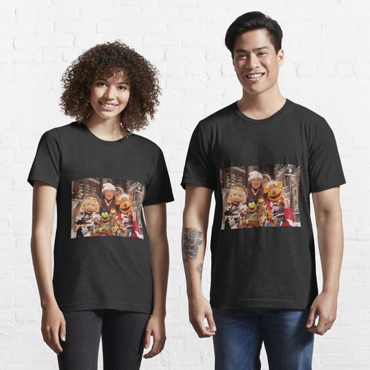 Discover muppet christmas carol design Essential T-Shirt