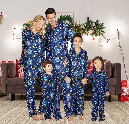 Discover Group Matching Pajamas Set, Believe Clocks Po-lar Express Pajama